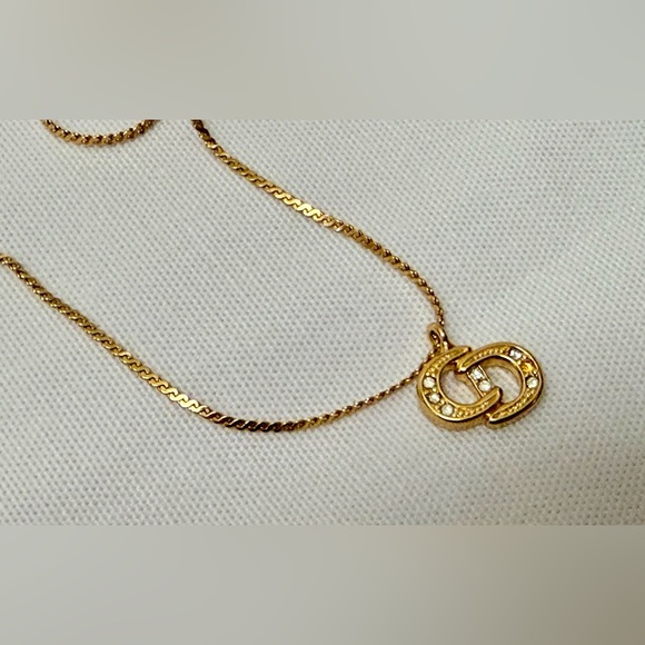 CHRISTIAN DIOR Vintage Y2K Crystal CD Logo Gold-Plated Pendant Necklace